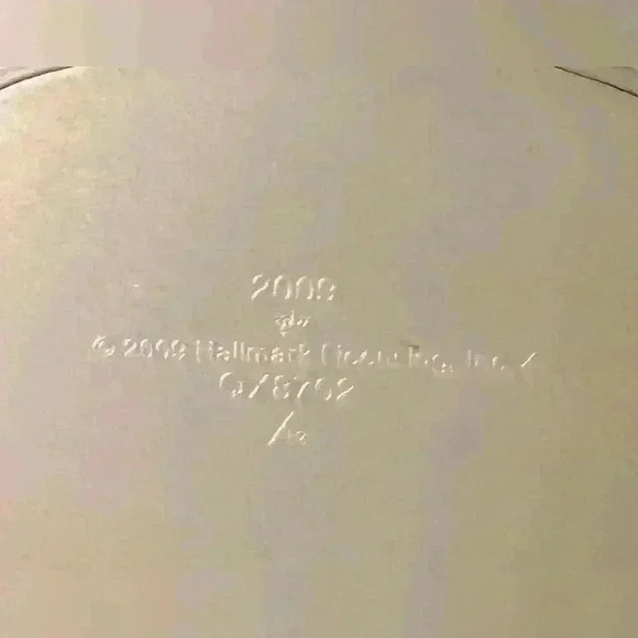 Hallmark Keepsake Christmas Ornament #12 Magic Series Old Brick Church New 2009 - Picture 7 of 8